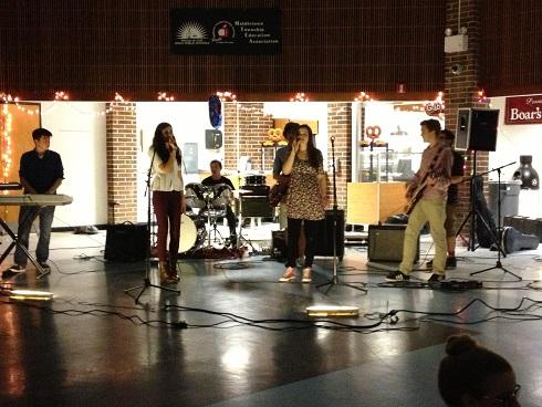 Students and their band members performing for the EHTC Benefit Concert. All photos courtesy of Sharon Sangermano.